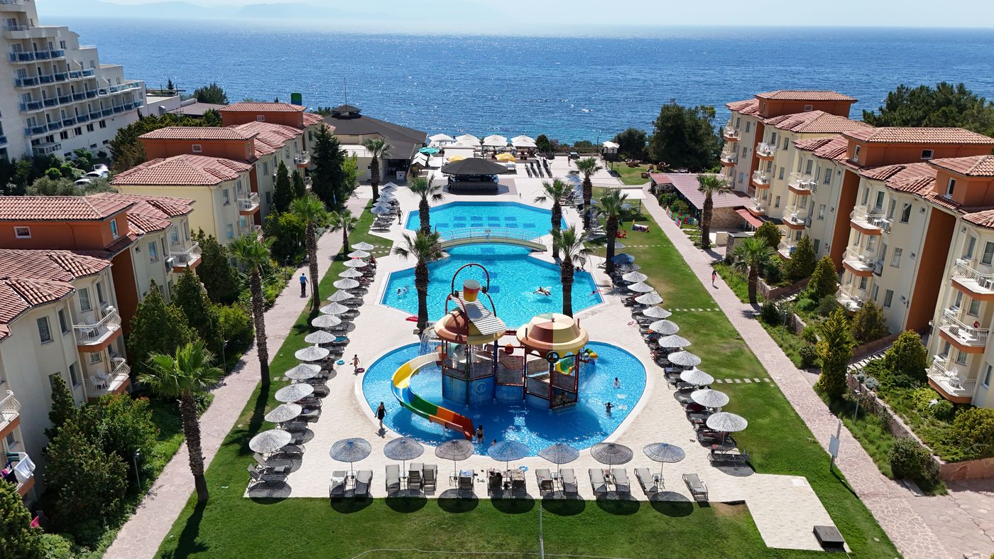 New - Sealight Family Club