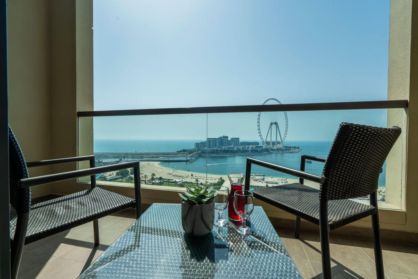 Amwaj-Rotana-Hotel-Jumeirah-Beach-Room-81