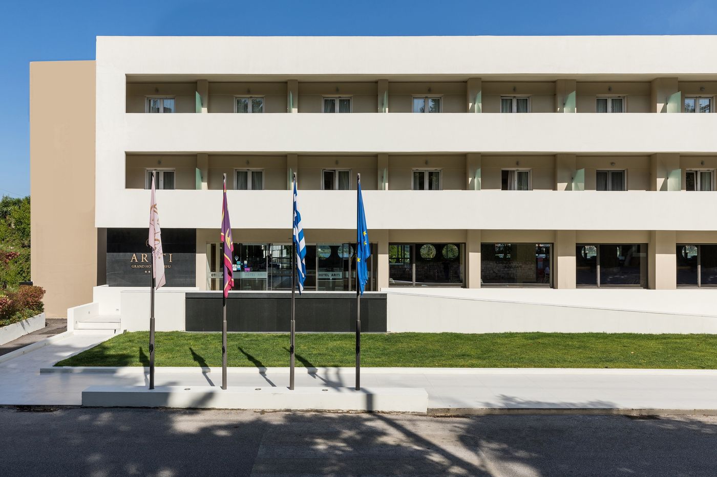 Ariti-Grand-Hotel-General-view-10