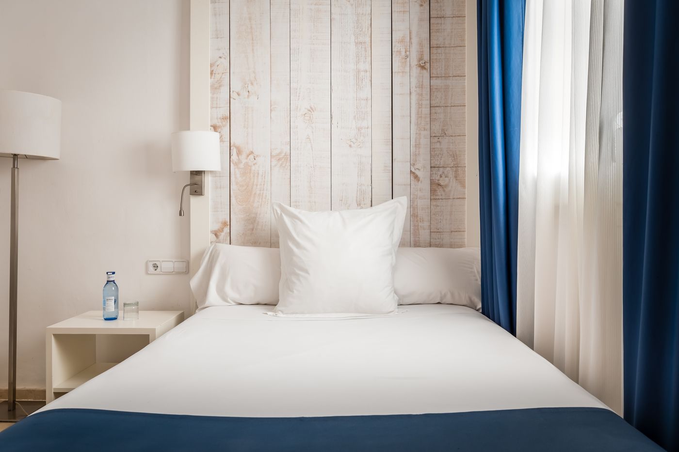 Medium Sitges Park-Spain-SITGES-Room-8