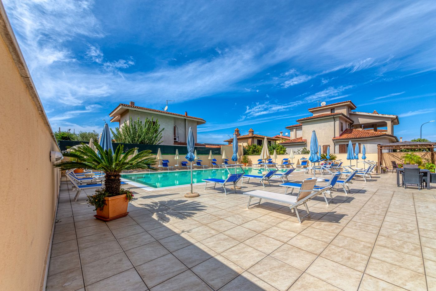 Le-Torri-Hotel-Pool-1