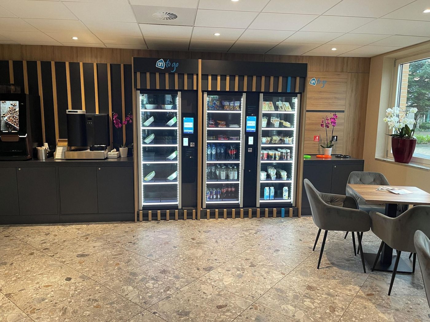 Ozo-Hotel-Antares-Restaurant-9