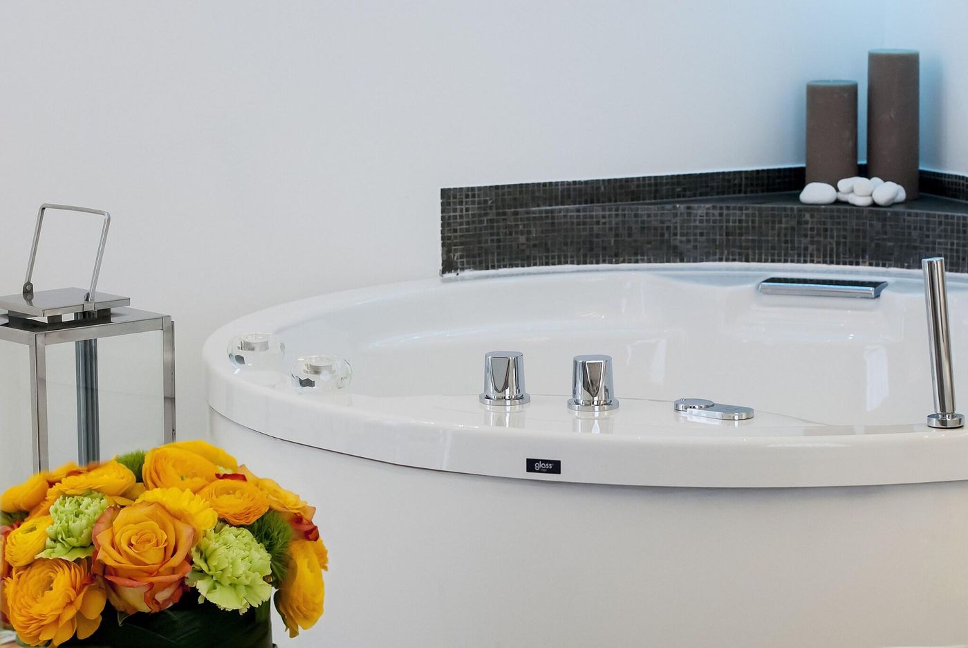 Vatican-Style-Room-37