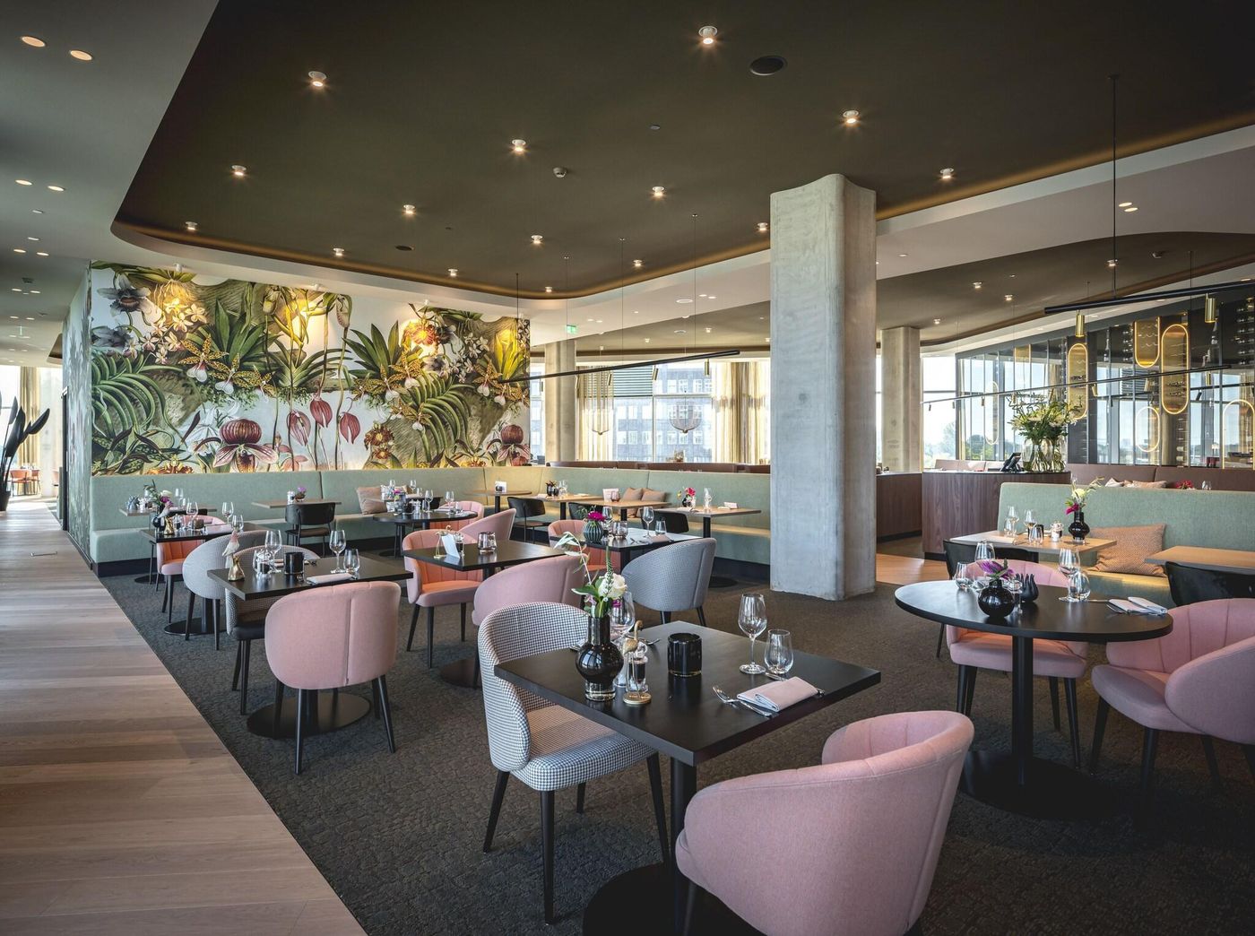 Van-der-Valk-Hotel-Amsterdam-Zuidas-Restaurant-15