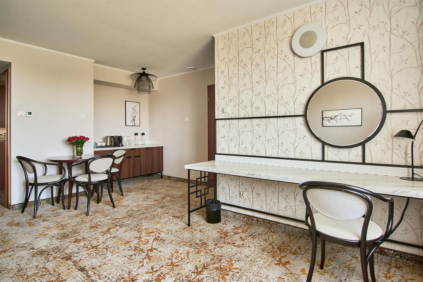 Metropolo-By-Golden-Tulip-Room-25