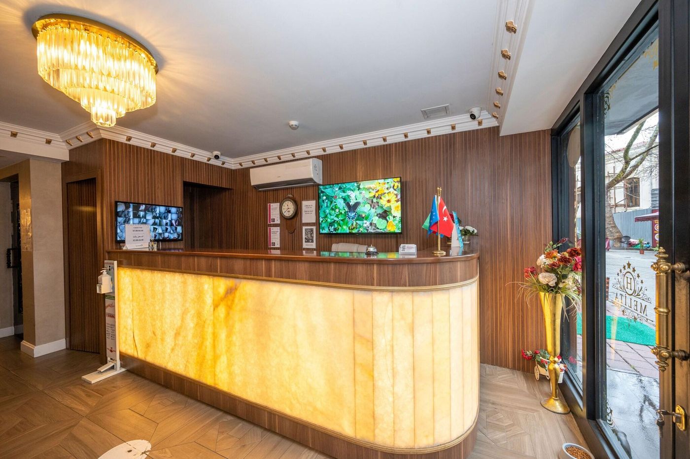 Melita-Lobby-12