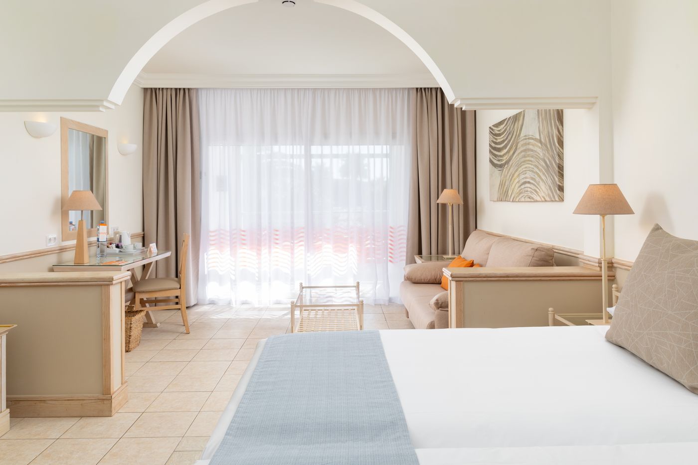 Gran-Castillo-Tagoro-Family---Fun-Playa-Blanca-Room-30