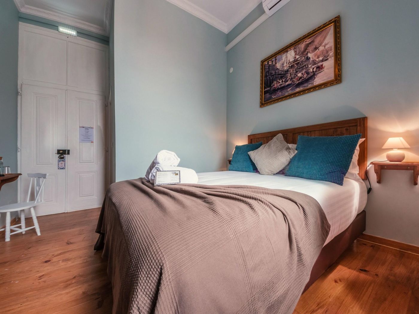 Casinha-Das-Flores-Room-33