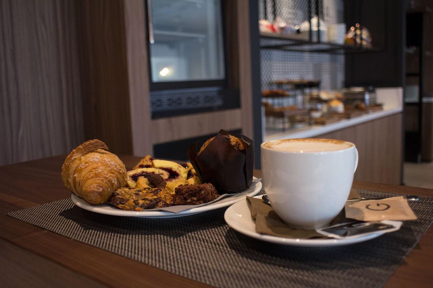 G-Hotel-Pescara-Bar-71