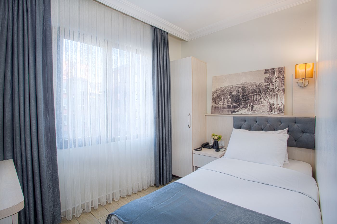 Sim-Hotel-Istanbul-Room-27