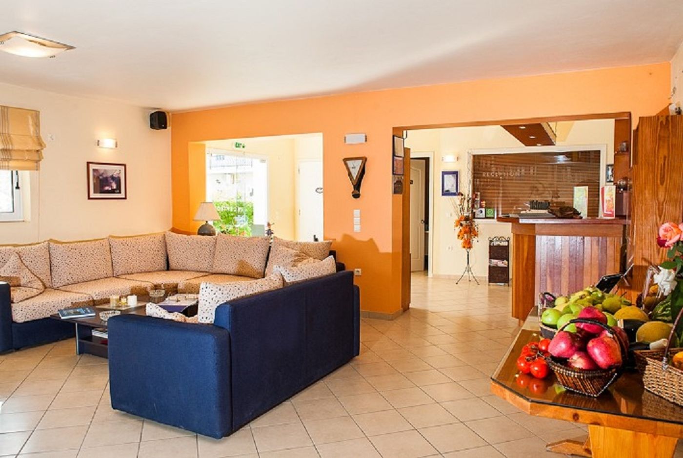 Clio-Aparthotel-Lobby-36