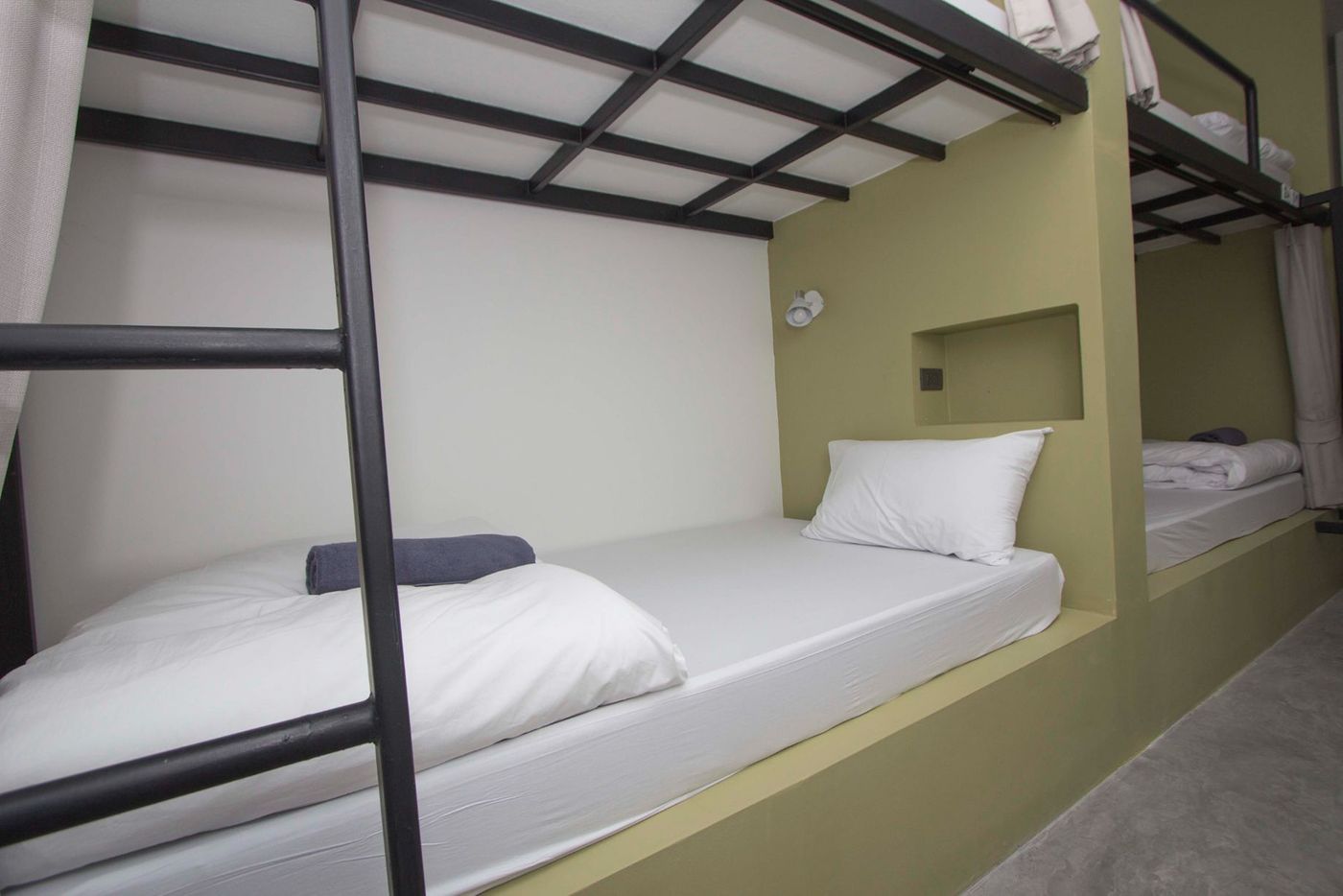 All-Day-Hostel-SHA-by-ZUZU-Room-28