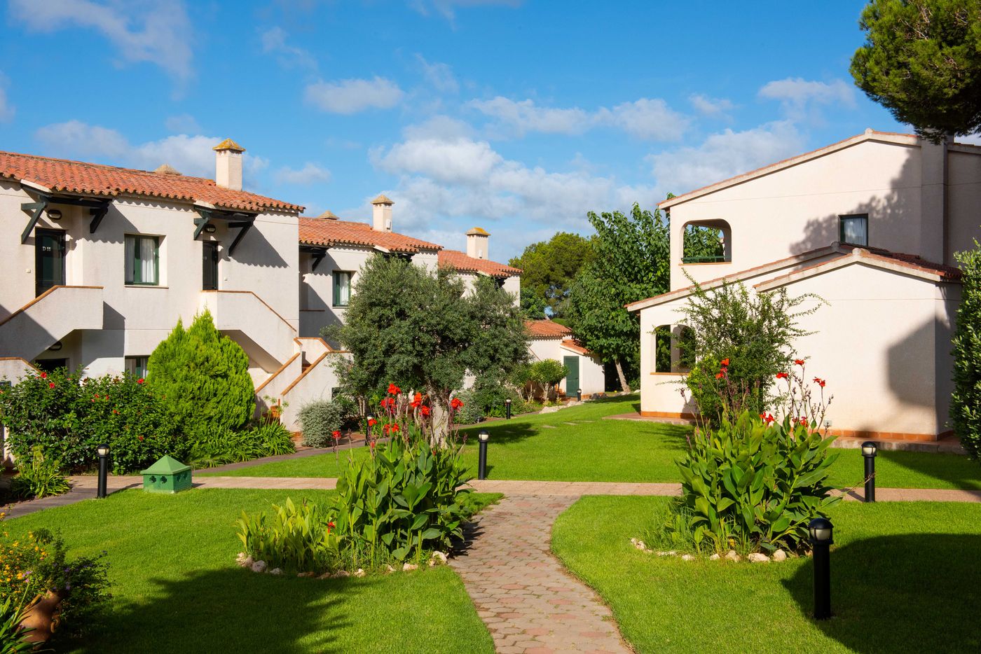 Valentin-Son-Bou-General-view-18