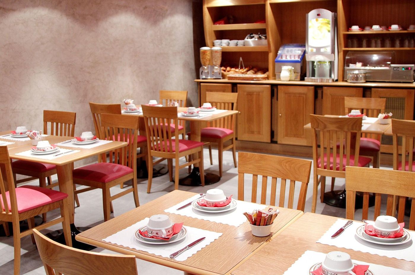 Grand-Hotel-Francais-Restaurant-71