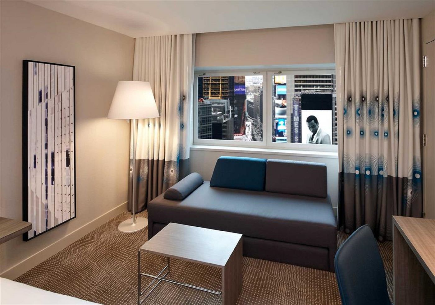 M-Social-Hotel-Times-Square-New-York-Room-34