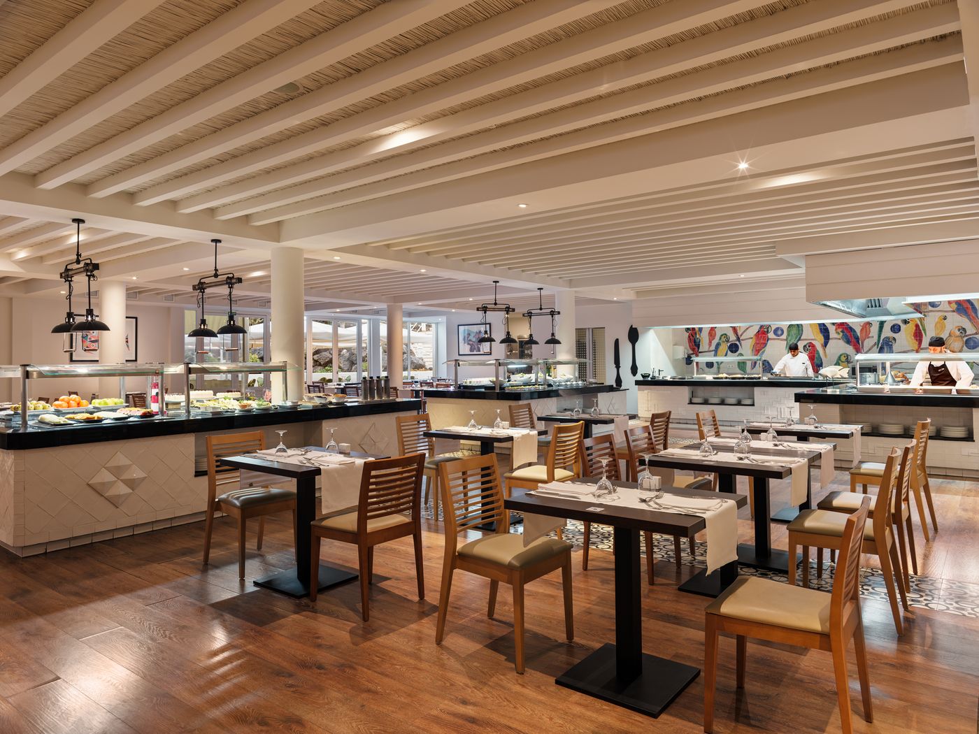 H10-Ocean-Suites-Restaurant-37