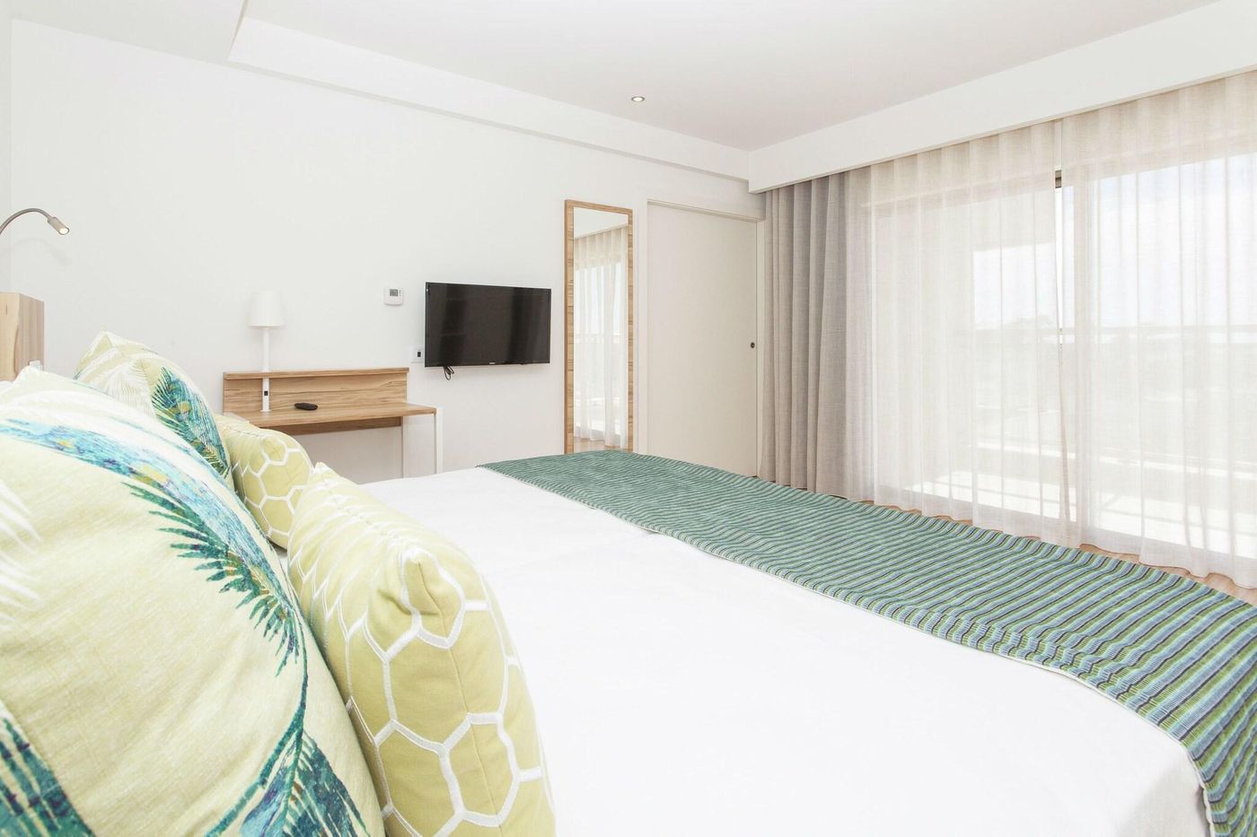 Alfagar-2-Aparthotel-Room-47