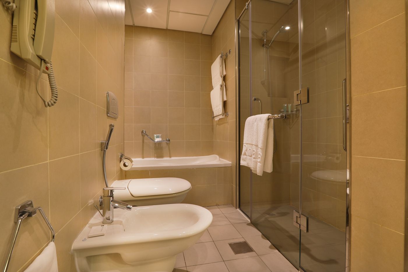 Hili Rayhaan Hotel By Rotana