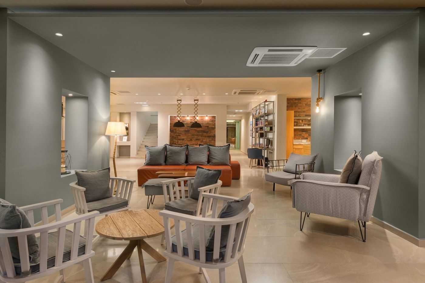 Matoula-Beach-Lobby-34