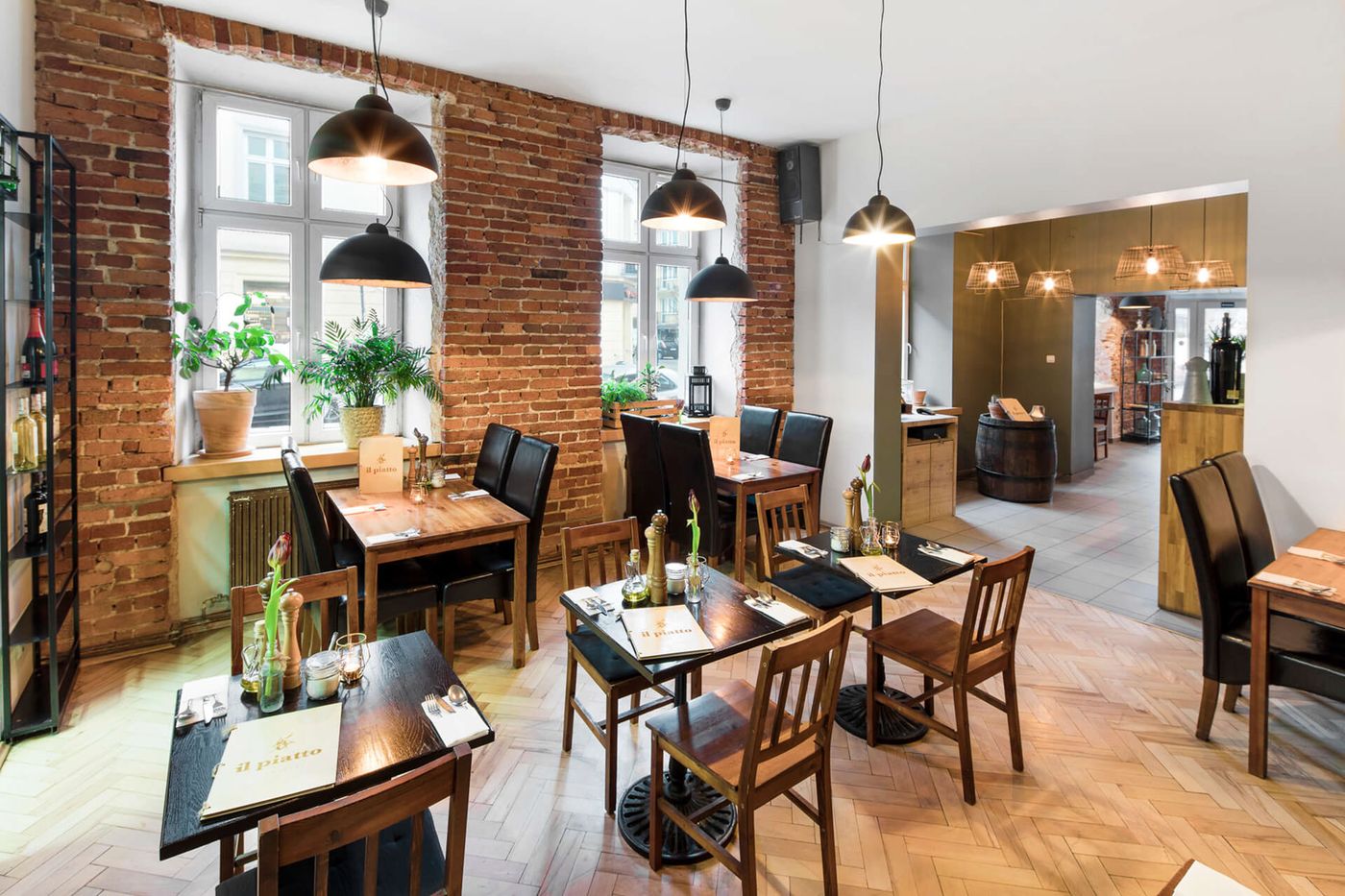 Platinum-Suite-Restaurant-47