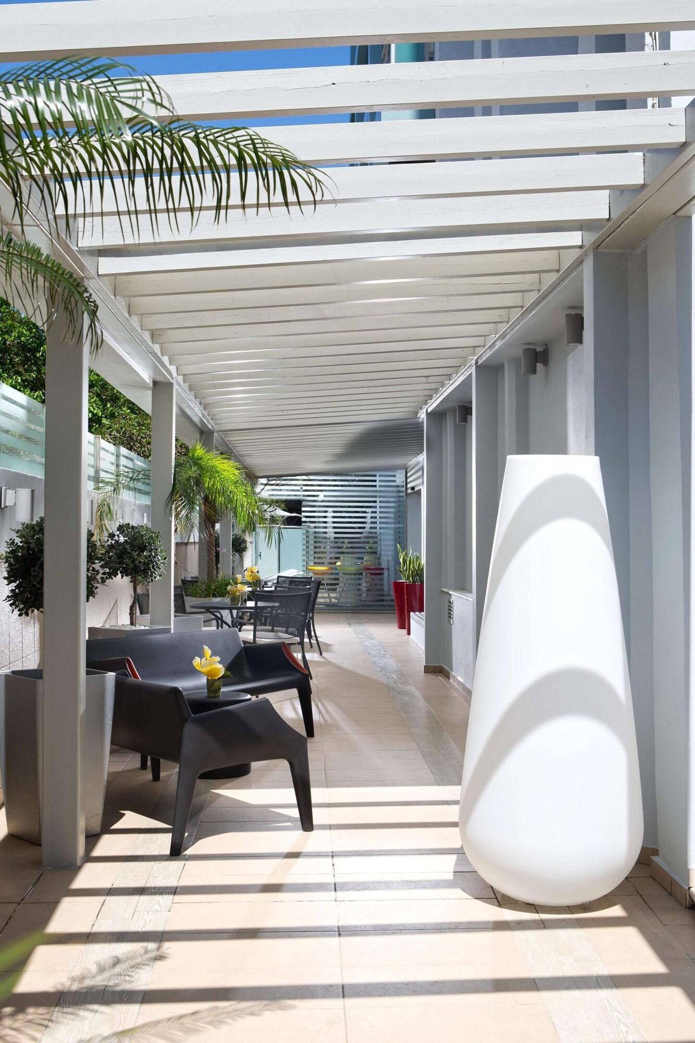 Aquamare-City---Beach-Hotel-Lobby-64