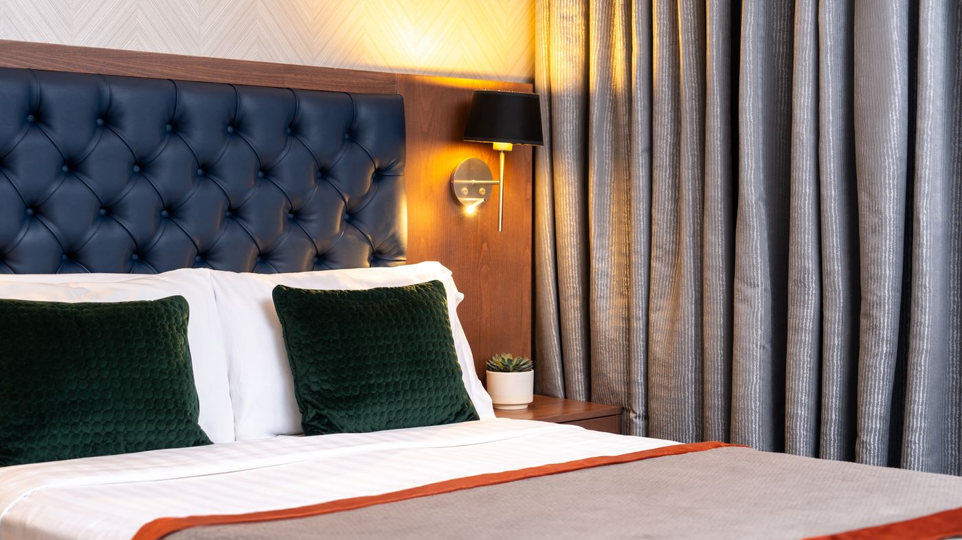 The-Fleet-Hotel-Room-36