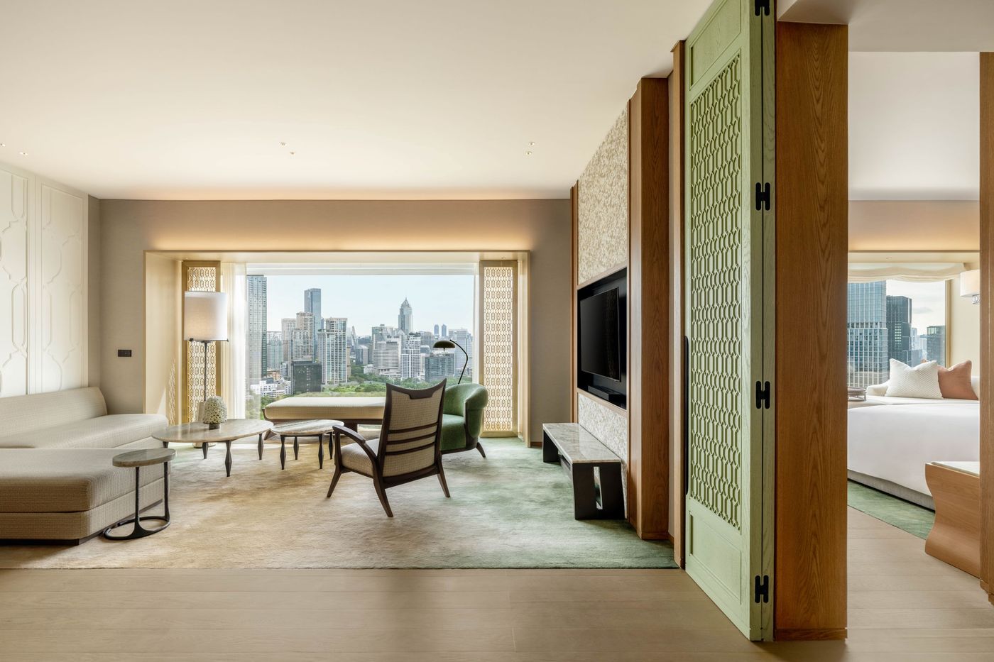 Dusit-Thani-Bangkok-Room-37