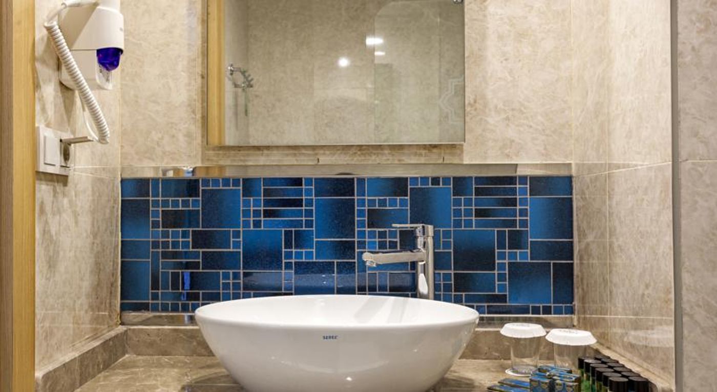 Karmir-Resort---Spa-Hotel-Room-30