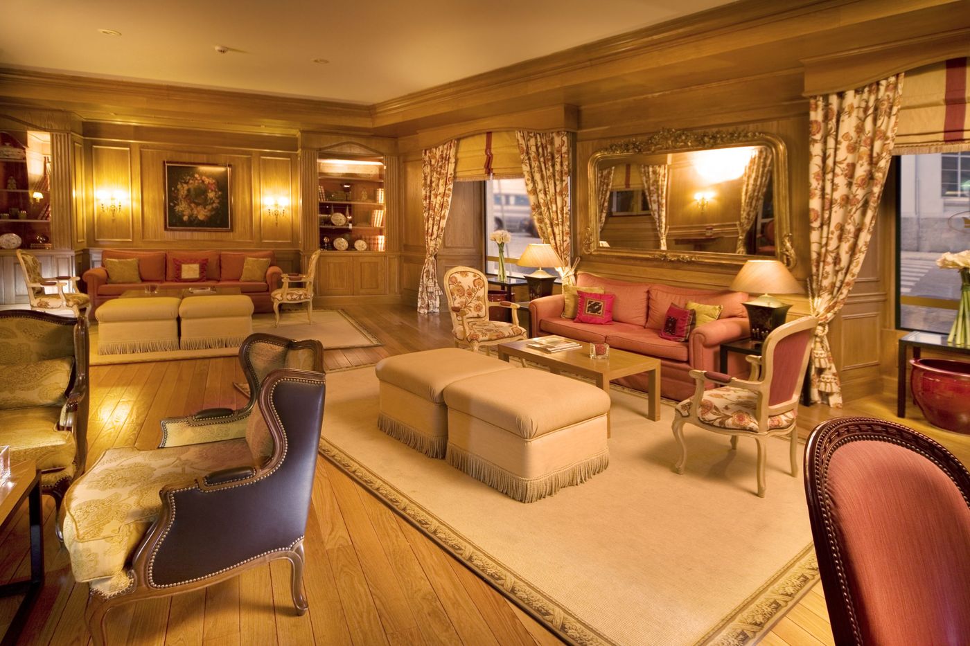 Real-Palacio-Lobby-10