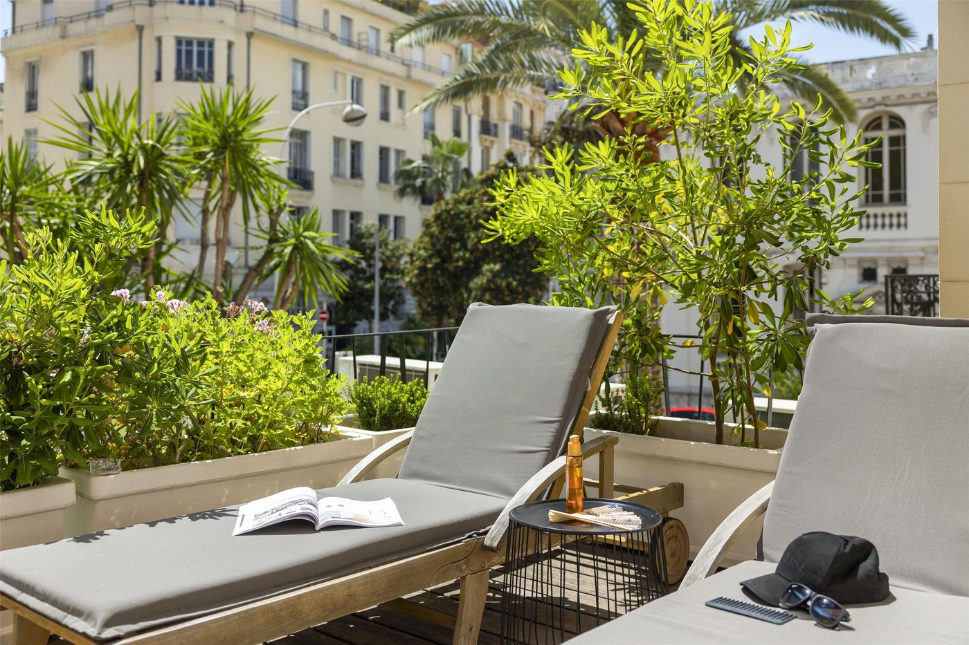 Best-Western-Plus-Hotel-Brice-Garden-Room-9