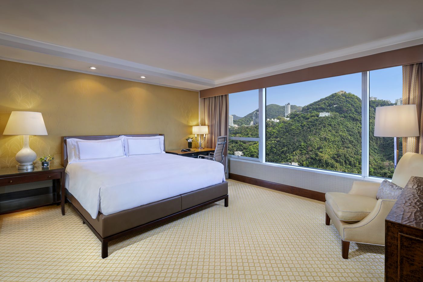 Conrad-Hong-Kong-Room-27