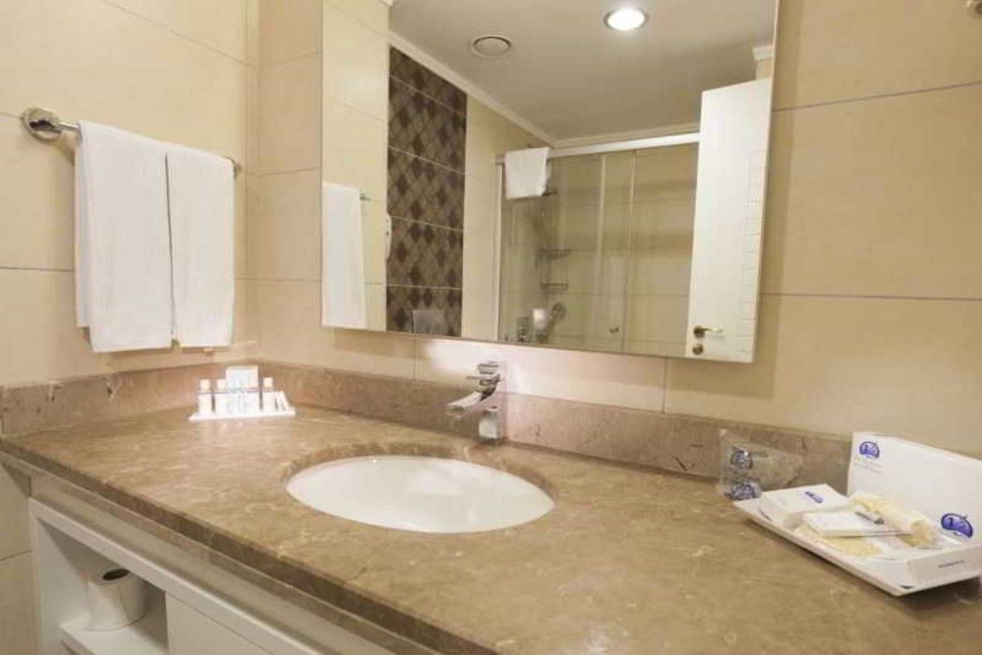 Villa-Side-Residence-Room-24