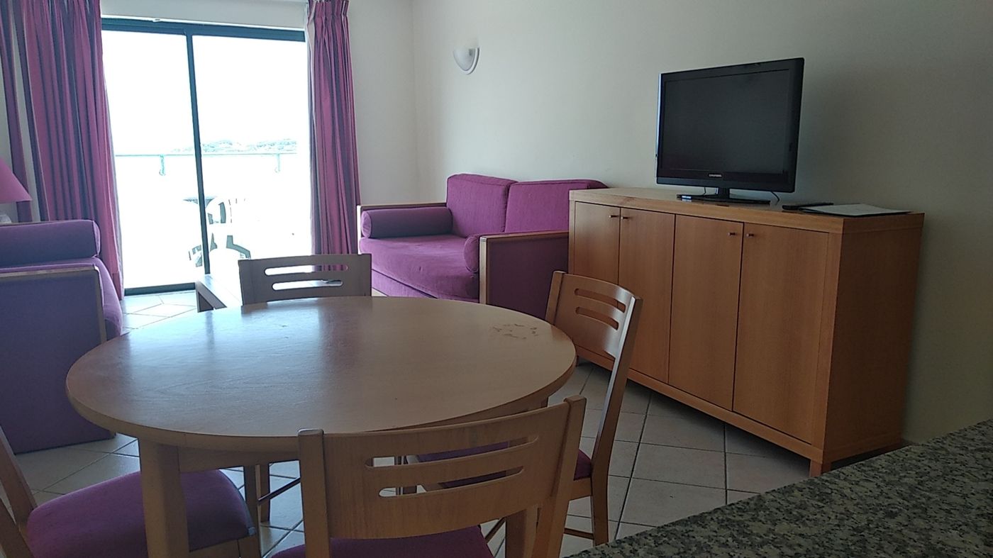 Cheerfulway-Balaia-Plaza-Room-15