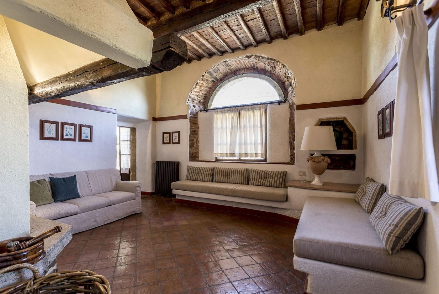 Borgo-Il-Poggiaccio-Room-7