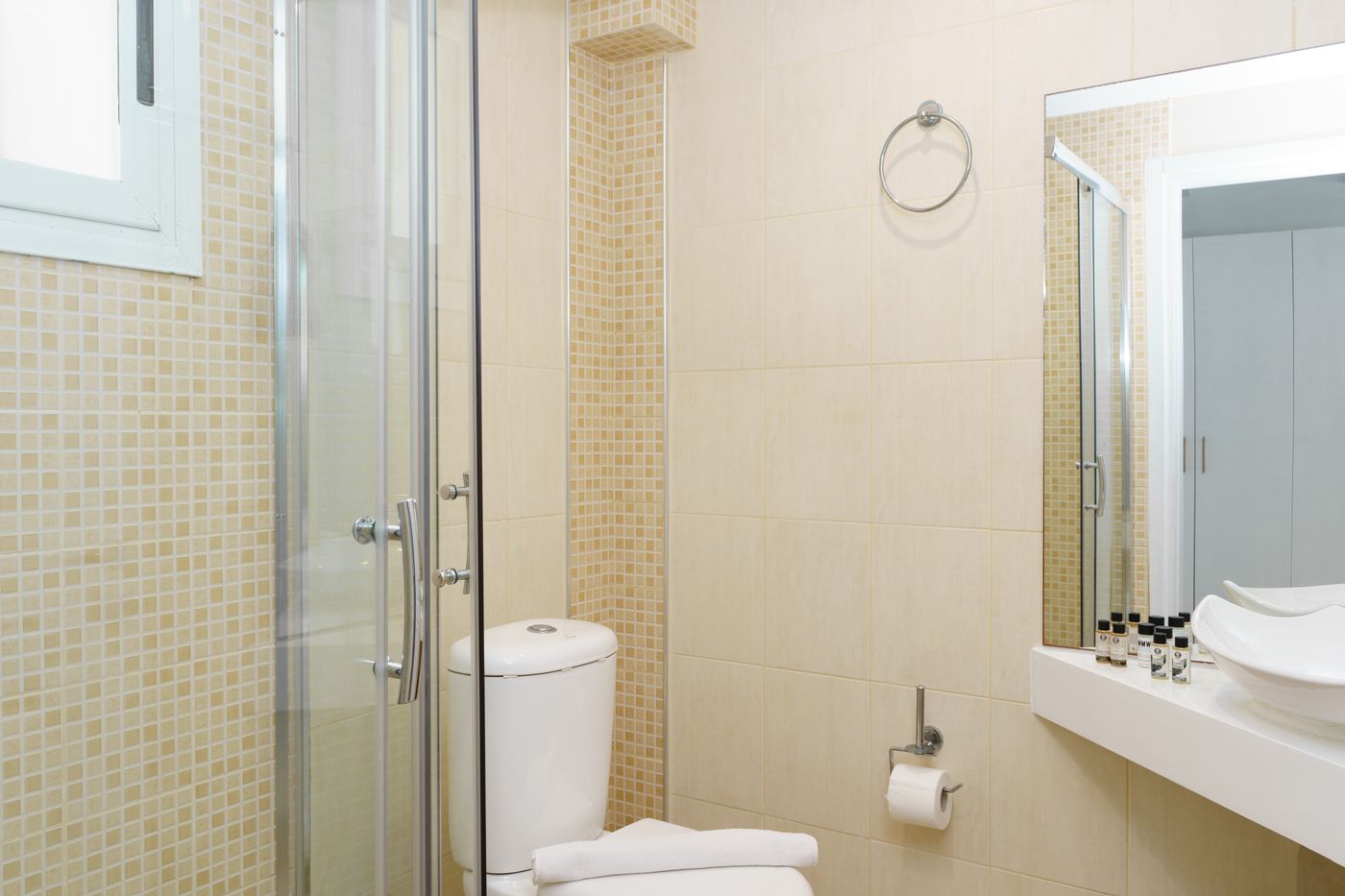 Mr---Mrs-White-Corfu-Room-45