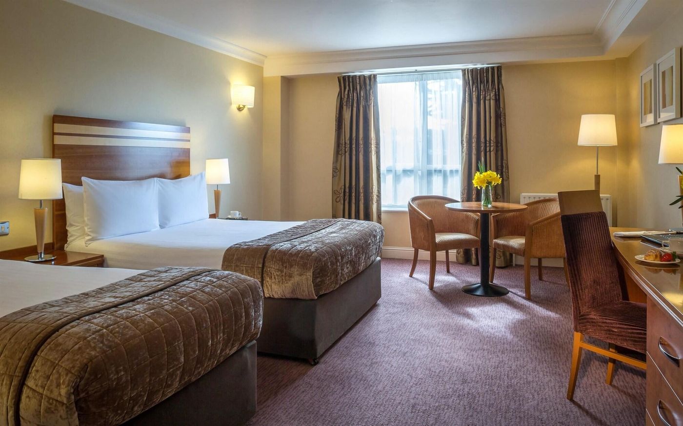 The-Grand-Hotel-Malahide-General-view-10