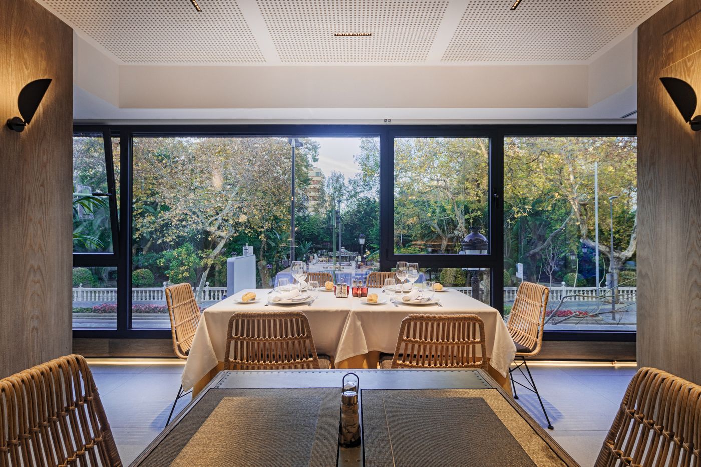 Obal-Urban-Hotel-Marbella-Restaurant-41