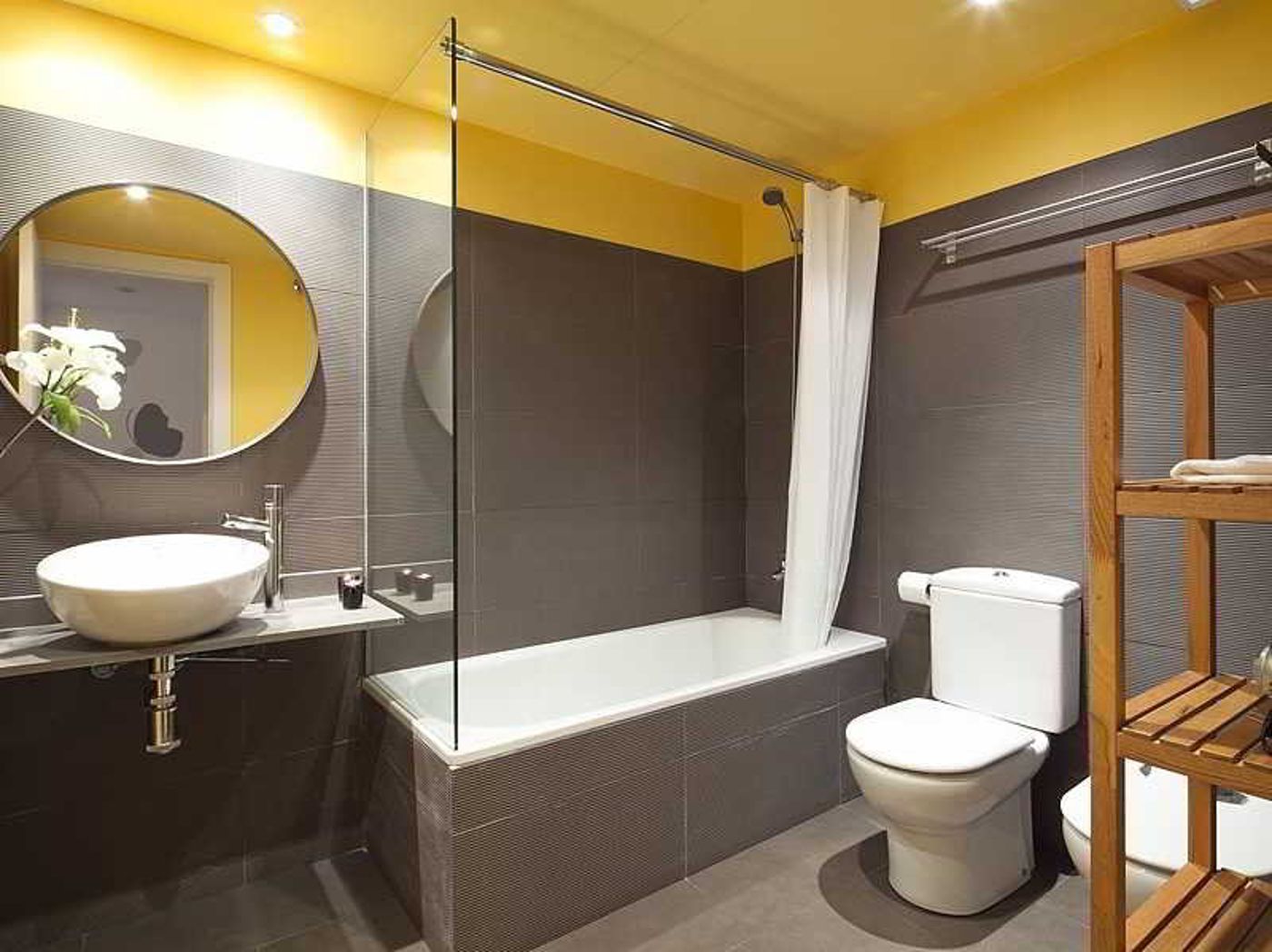 Inside Barcelona Apartments Sants-Spain-BARCELONA-General view-4