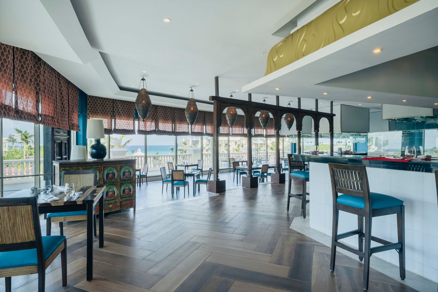 Iberostar-Grand-Paraiso-All-Inclusive-Restaurant-46