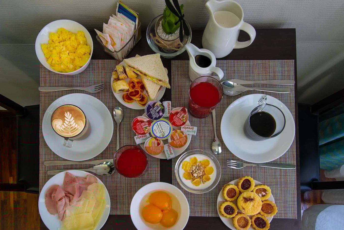 Merulana-Inn-General-view-9