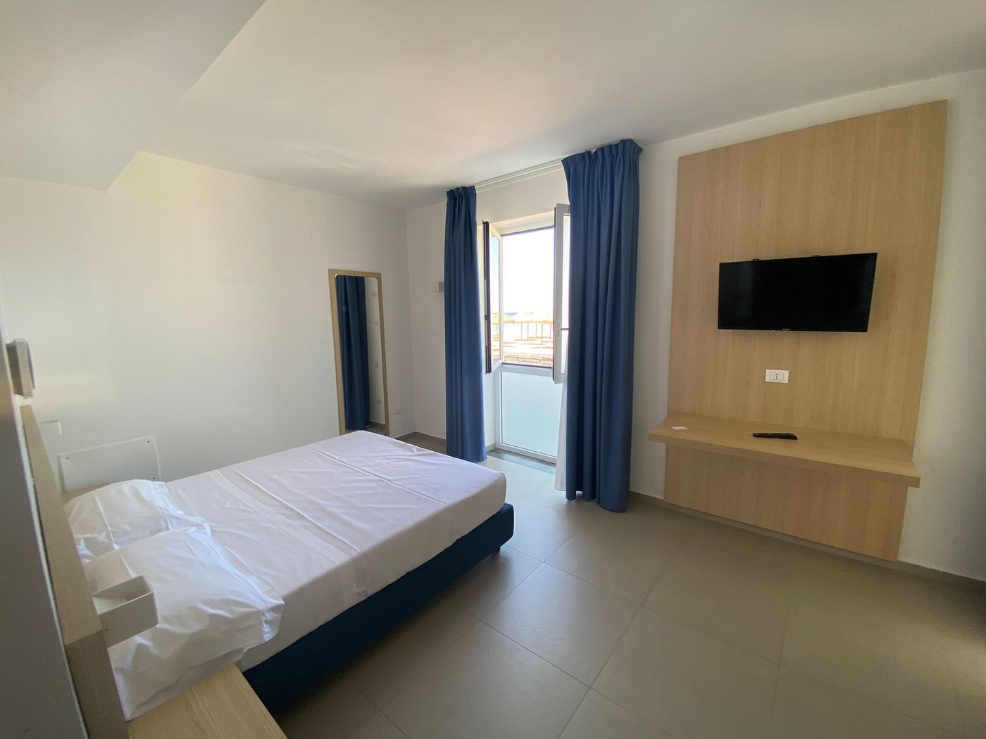 Hotel-Baia-Dei-Mulini-Room-13