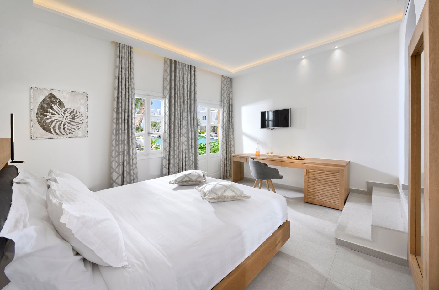 Petinos-Hotel-Room-20