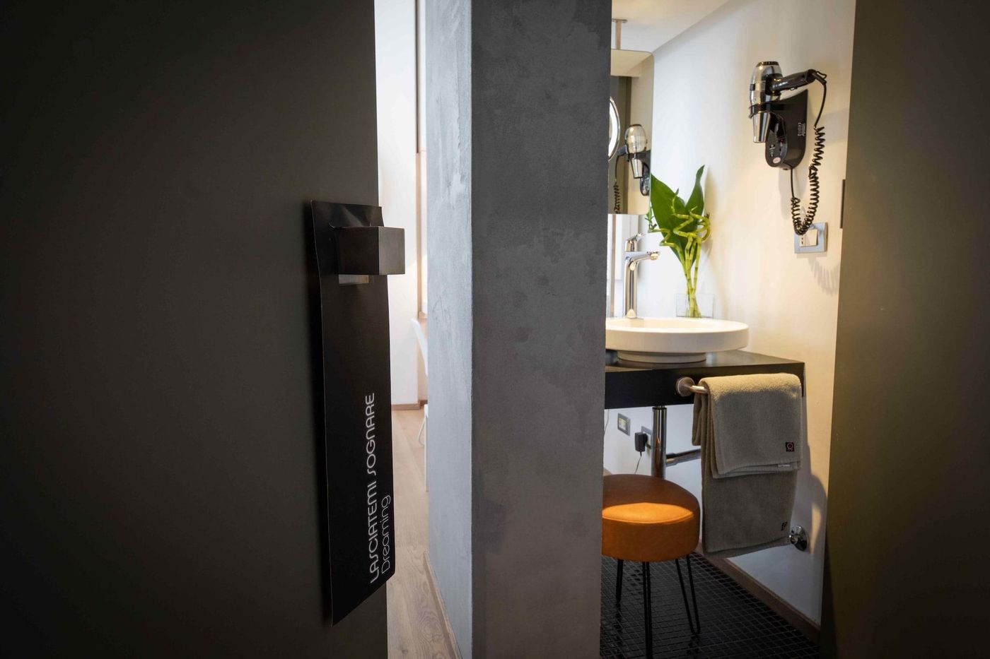 UNA-Hotel-One-Spa-Wellness-Room-20