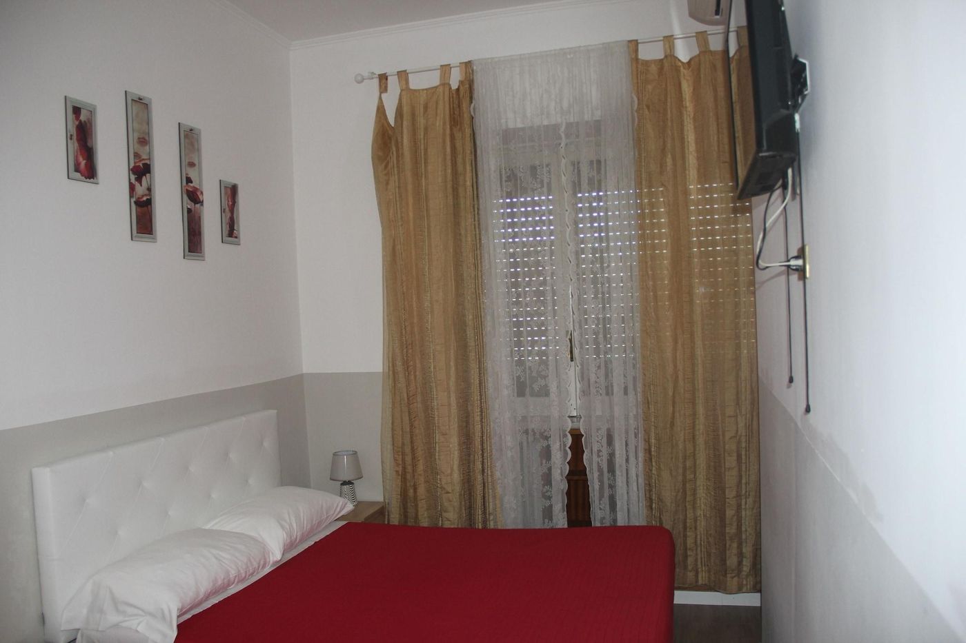 Domus-Vatican-Holidays-Room-22