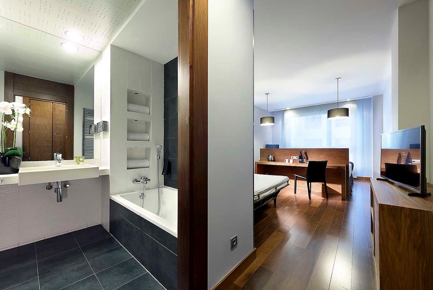 Rafaelhoteles-Madrid-Norte-Room-18