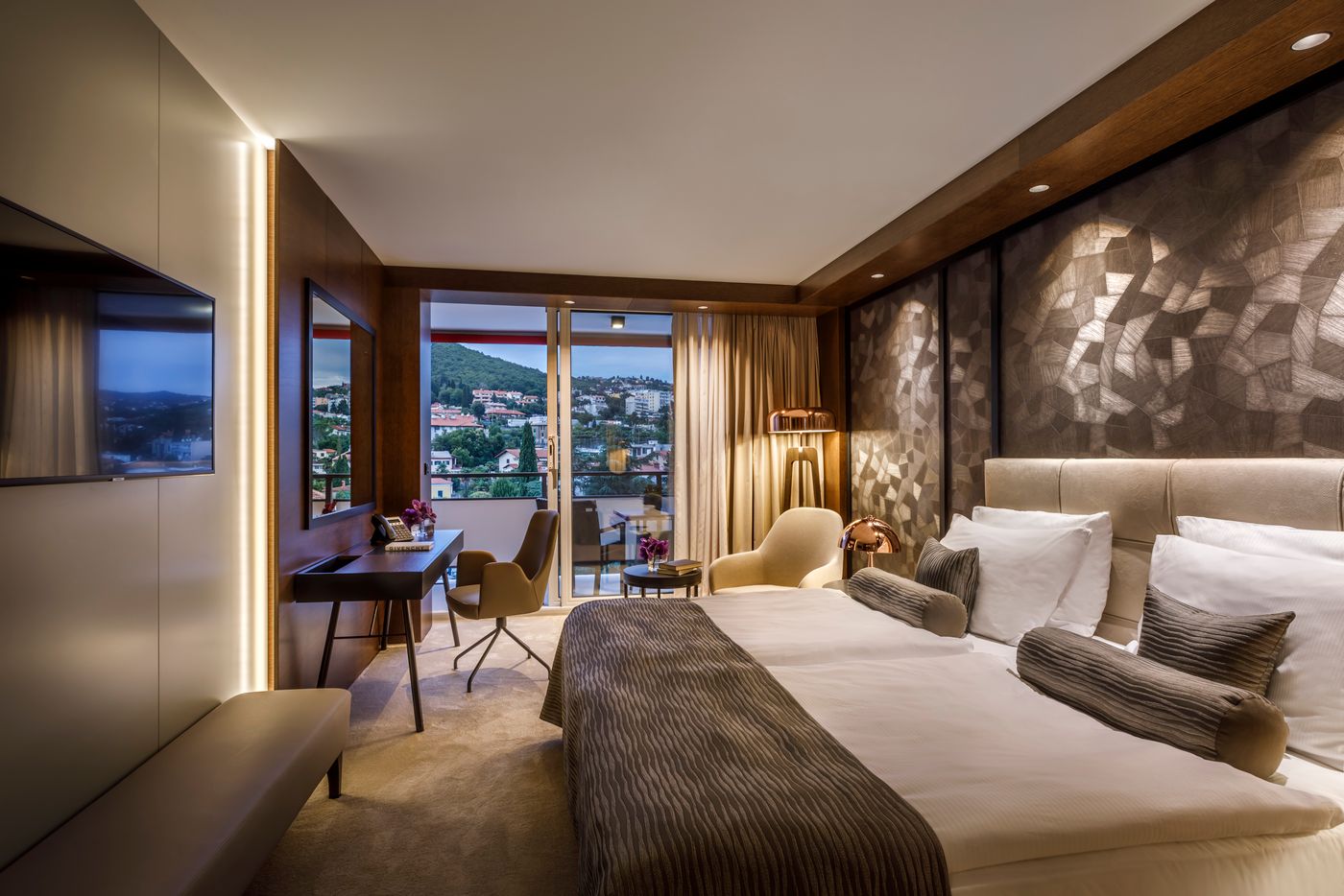 Remisens-Premium-Hotel-Ambasador-Room-20