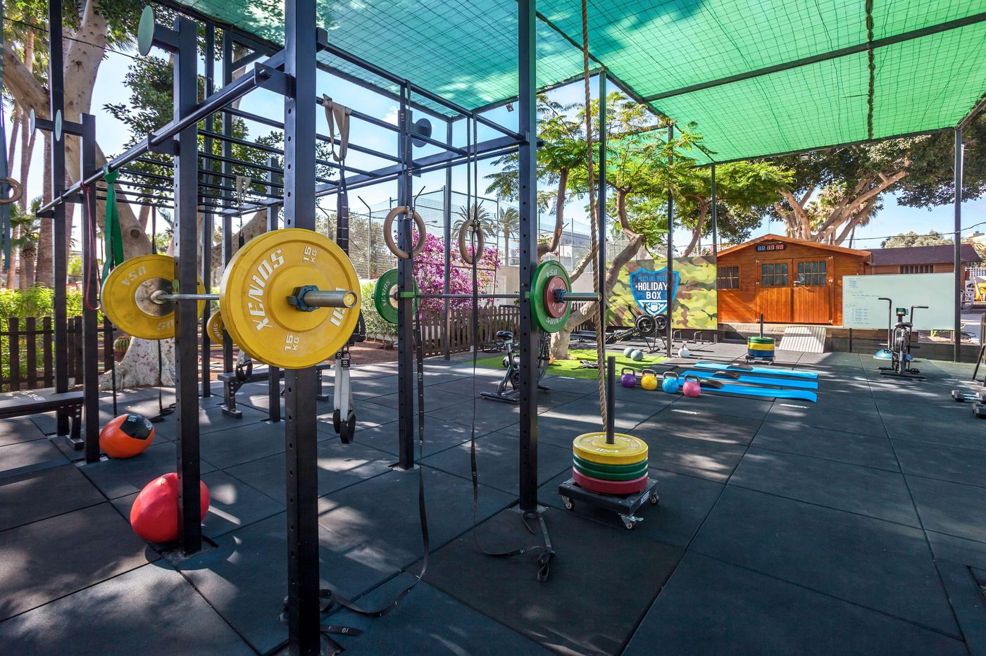 Barcelo-Margaritas-Sports-and-Entertainment-38