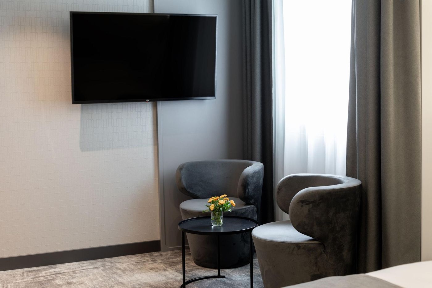 Art-Boutique-ApartHotel-Room-45