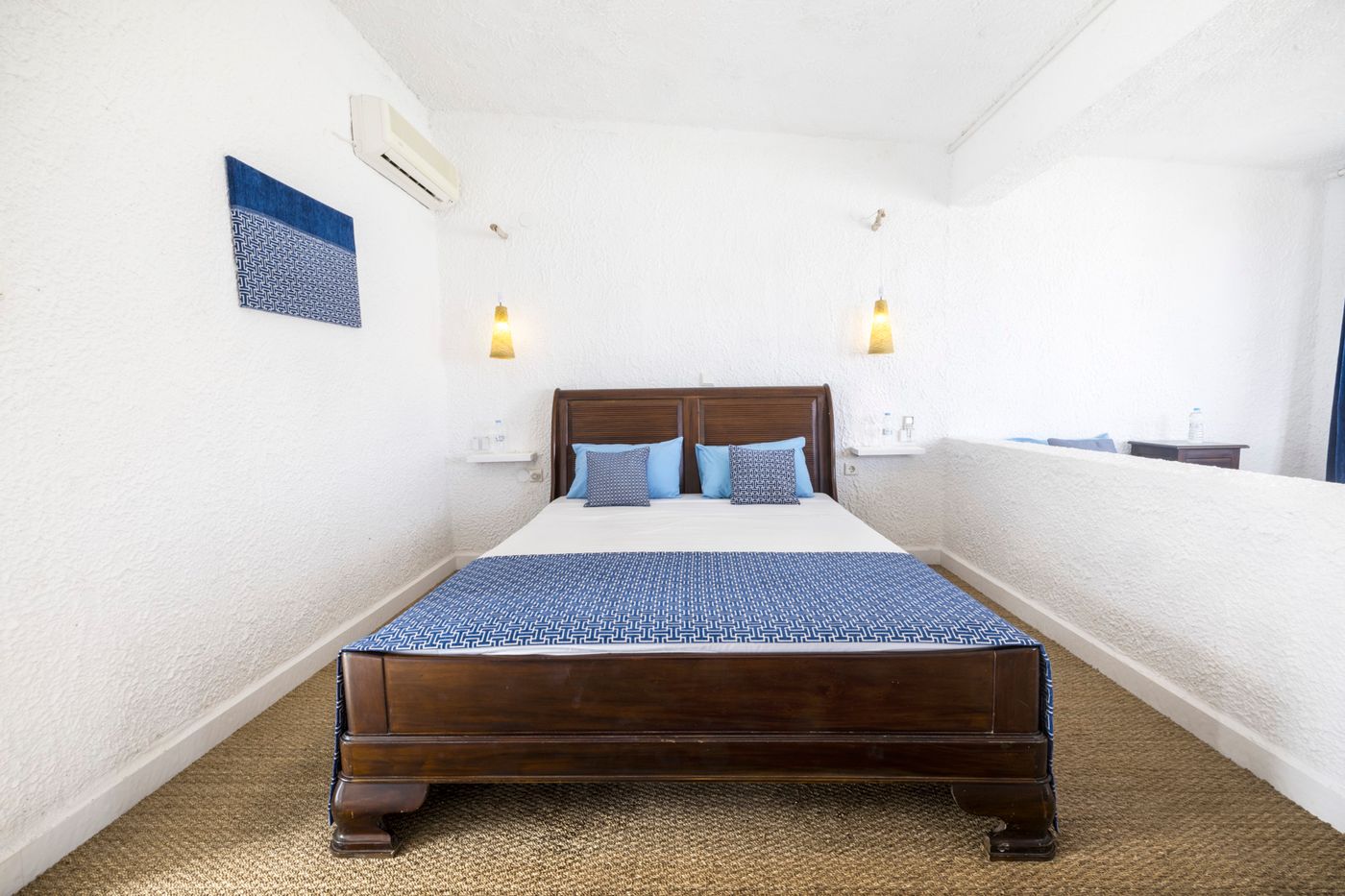 Lassion-Golden-Bay-Room-20