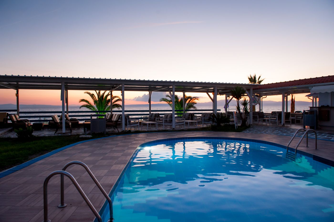 Hanioti-Grandotel-Pool-10